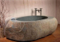石头浴缸 