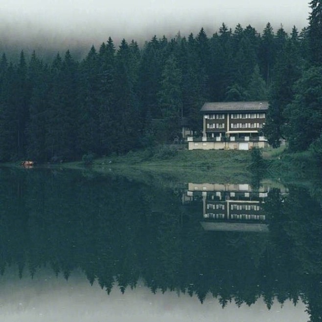 林中小屋。 ​​​​