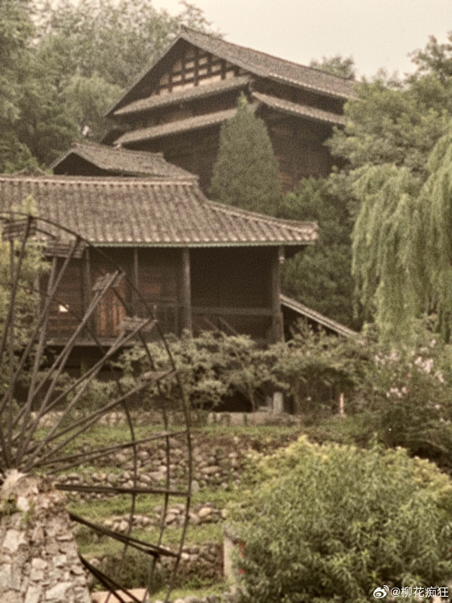 微博 – 随时随地发现新鲜事