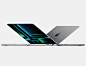 两台背靠背摆放呈打开状态的深空灰色 MacBook Pro 的斜侧视图。其中一台是 14 英寸机型，另一台是 16 英寸机型。