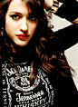 Kat Dennings.. I really think I'm in love with this woman.