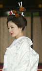 Hanayome, Japanese Bride in Shiromuku, White Uchikake kimono. - BunkinTakashimada hairstyle: 