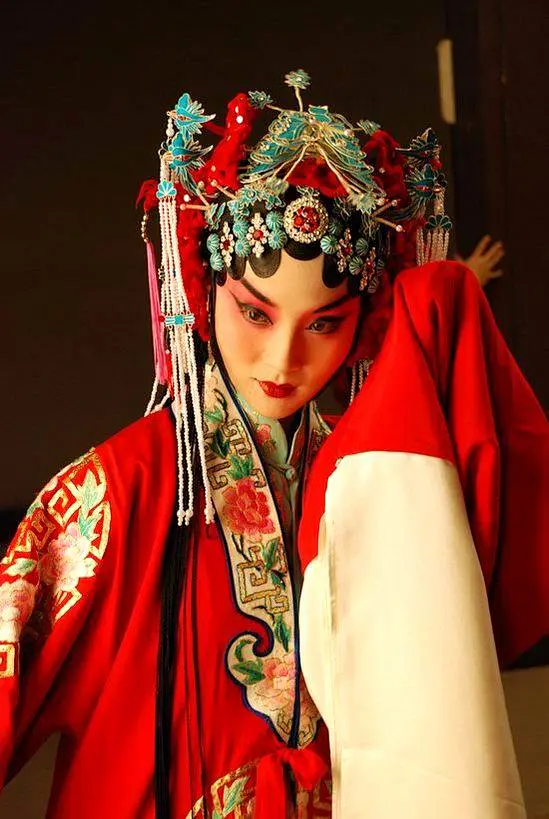 Beijing Opera。京剧。国剧。国粹。花旦。青衣。戏子。戏曲。妩媚。图片_中国----戏曲图片素材-花瓣网
