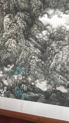 此女名为吃货采集到平面|艺术