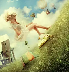 影像艺术家Amandine van Ray荒诞神秘的超现实主义故事