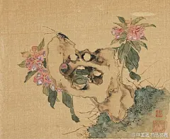 #岭南画派#【 清 居廉 《窠石虫草图》 】居廉善作花鸟，重视自然真情实景。提出“不能形似哪能神似”。景慕恽寿平，作品多为工笔，其用笔简洁，敷色清淡，具有疏朗淡雅，潇洒飘逸的格调，构图方面也不落常套，时出新意。他是以工笔中兼写意，以形写神的手法，发展了工笔花鸟画法。