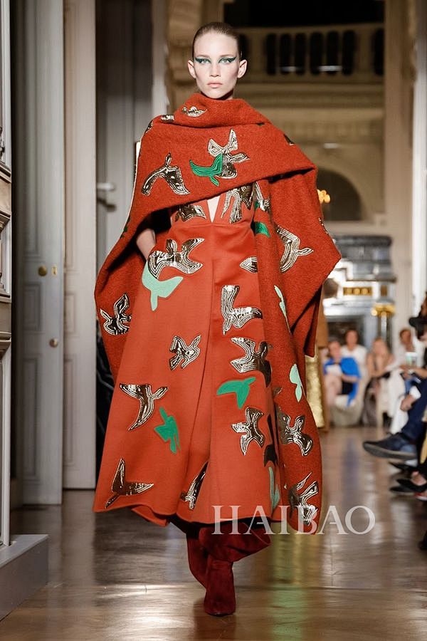 华伦天奴 (Valentino) 201...