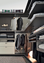 Gliss Walk-in - Vestidores - Molteni&C : Gliss Walk-In is a complete system of walk-in wardrobes.