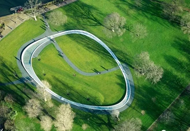 流泉这是第一次在建筑坡度公园景观坡度解决高差场地坡度设计戴安娜