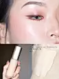 这个妆效的粉底液为什么这么便宜？！ 混油皮爱上了！开挂平价粉底液 : 这个妆效的粉底液为什么这么便宜？！ 混油皮爱上了！开挂平价粉底液，橘朵这个价格也太良心了，看了我喵的视频，引起舒适，下单后立马就分享给你们，上完妆后和肌肤融在一起的样子 我用的是他家沁润柔光粉底液#0