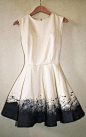 Cute sleeveless half white mini dress | FASHION WINDOW衣摆设计 下摆设计 服饰细节 成衣细节