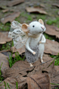 毛毡版精灵鼠小弟。来自智利女孩Johana的羊毛毡手工。