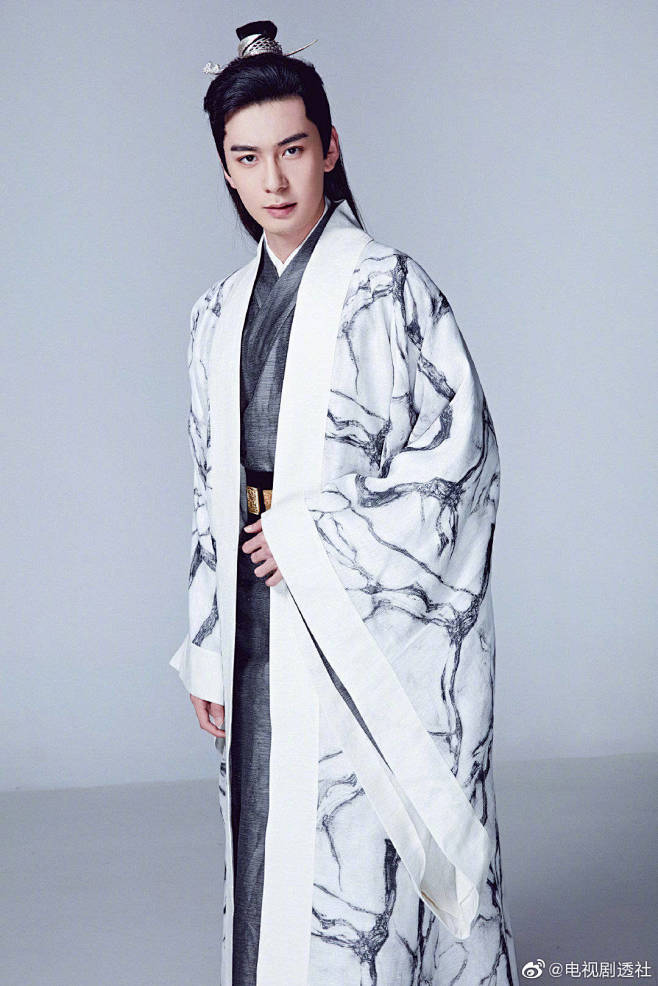 01:35:30东宫未曝光定妆照# 李承鄞,曲小枫#东宫定妆照#服装我纯洁的