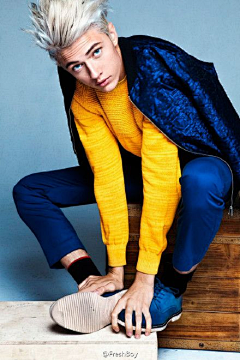 维ta命采集到Lucky blue smith