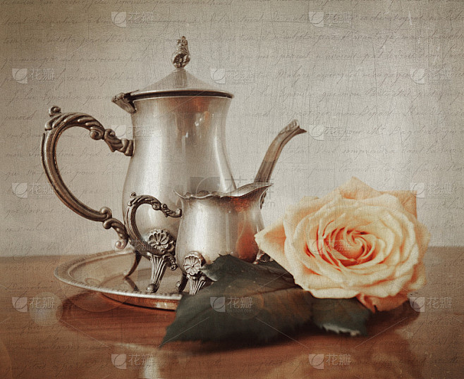 银色茶具复古复古的Instagram风格...