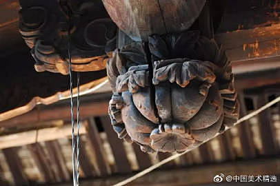 垂花是中国传统木建筑构建元素之一。 ​​...