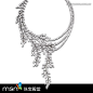 伯爵 (Piaget) 的limelight18K白金镶钻项链

　　镶嵌413颗圆形美钻（约重23.27克拉），4颗椭圆形切割祖母绿宝石（约重7.01克拉）及14颗梨形切割祖母绿宝石（约重8.66克拉）