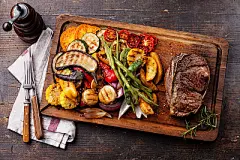 Club Beef steak and Grilled vegetables