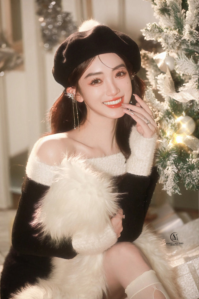 医美模特美图分享 【原图下载】微信小程序...