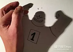 用实物结合涂鸦的作品有很多，但这位来自比利时的电影制作人Vincent Bal想出了新玩法。 #涂鸦# #插画# #创意#  #影子# 采集@_Rida
他将实物的影子和涂鸦组合起来，画出了一张张有趣的作品。真心太赞了！！！这创意给跪来源见水印的橘子娱乐。
顺便，最后一张简直美爆了！！！@优秀网页设计