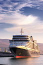 Queen Elizabeth by Arslan Turegun on 500px