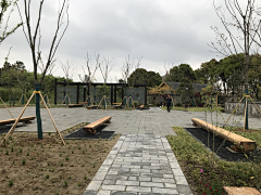 用户x8O7QsL3采集到广场