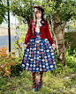 Photo shared by elle  エリー on January 05, 2025 tagging @metamorphosetempsdefille, and @melodybasket0000. May be an image of 1 person, parasol, cloak, beret and text.