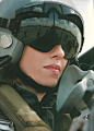 天空不只是属于男人！世界各国空军的女飞行员 : 在世界不少国家的空军部队中，女飞行员都是不可缺少的战斗力量。