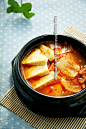 开胃醒酒汤——五花肉辣白菜汤的做法