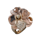 卡地亚Caresse d'Orchidées高级珠宝戒指 18K玫瑰金，一颗雕刻摩根石，明亮式切割圆钻。天然水晶底座@北坤人素材