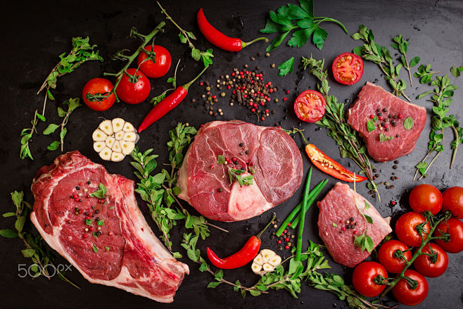rawmeatsteaksonadarkbackgroundreadytoroastingbysomegirlon500px
