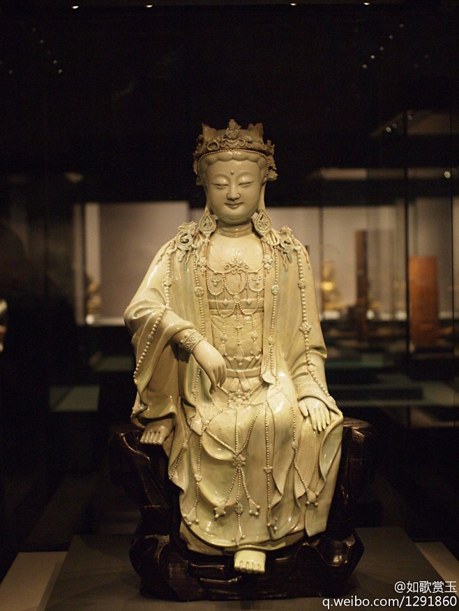 元代水月观音