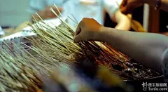 凉粉很赞的。说到这里，就不得不提成都的小吃了，真是让人流连忘返啊，钵钵鸡，串串香...