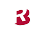 Ryan-Biggs
负空间的运动使得这幅Logo有一种奇幻的效果，完全考验你的空间想象力！B和R两个字母代表了这个品牌，微微的倾斜让整个设计看起来更有深度和立体感。色彩搭配极为简单—红色，赋予了Logo更广的使用范围。