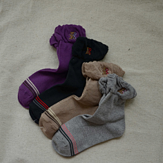 喵儿的棉仔采集到燕郊阿喵的袜店 最爱最爱的潮袜集合