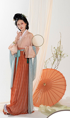 中国传统服饰-花瓣网|陪你做生活的设计师 | #九州华裳聚方特# 参秀确认 #华裳九州# #华裳秀典# 秀典时间： 2021年5月1日 19: ...