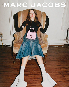 回首不相逢采集到MARC JACOBS