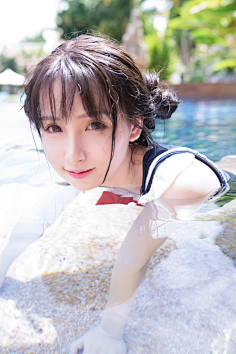 泳装少女-花瓣网|陪你做生活的设计师 | 【有图】泳池死库水美少女