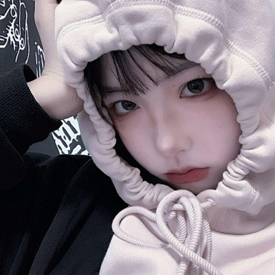 采于2020-06-19 14:12:39夏子衿/可爱风气质女头_女生头像_我要个性网