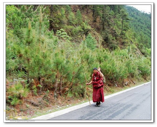 一段并不成功的旅程, 伽南香旅游攻略