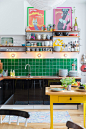 5 Minimalist And 5 Maximalist Kitchens You’ll Love | Glitter Guide : Are you a minimalist or a maximalist?