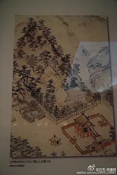 古代巨大神殿出云大社之谜，亚玛神殿、印度神殿、中国天坛，古代人迷恋于追求探索人与神最近的距离。自2000年出云大社境内挖掘的本殿柱子出土（图一），关于古代出云大社本殿的建筑复原，（图4）5位学者的研究较为主流。我想，这对探讨未来木构建筑的可能性，十分有意义。