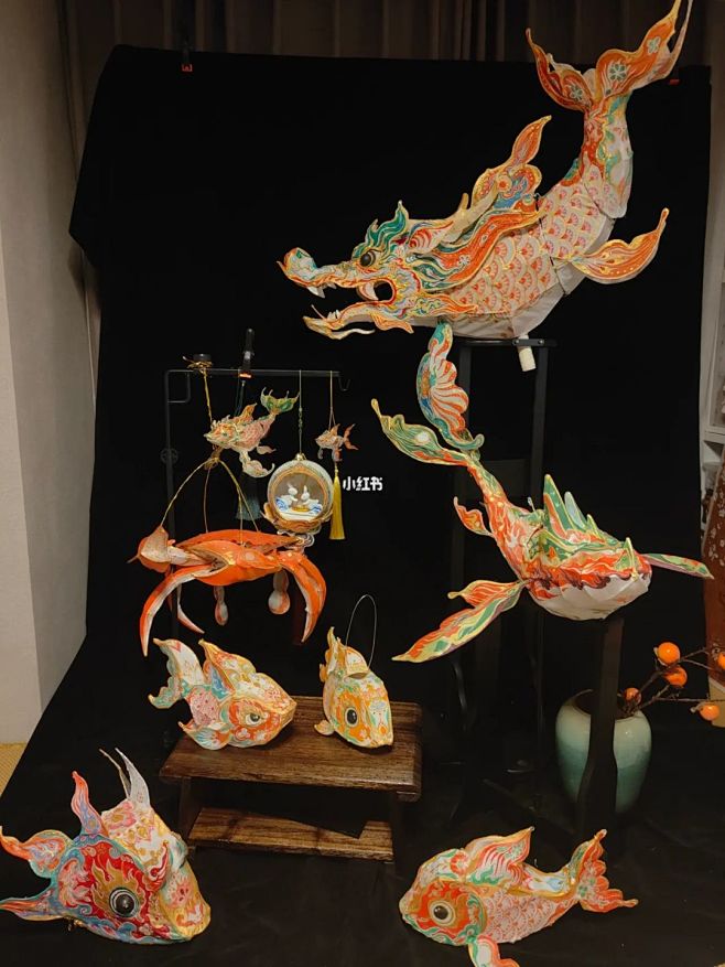 还在手头的灯笼们~ : 简单摆开来居然已...