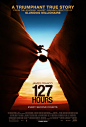 电影《127 Hours》2003年5月美国登山爱好者阿伦·拉斯顿在犹他州一座峡谷攀岩时，因右臂被石头压住被困5天5夜，为了逃生，他强忍剧痛，花了一个多小时的时间，先后将桡骨和尺骨折断，用自己的运动短裤当作临时止血带，然后用小刀从肘部将右前臂硬生生切断。从岩石下脱身后，为了与失血抢时间，他以超人的毅力爬过狭窄和风力强劲的峡谷，缘绳下到60英尺深的谷底，再步行5英里后与营救人员相遇，终于成功生还。