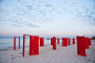 doorways-to-potential_andrew_baines_red-doors-beach_collabcubed.jpg (800×533)