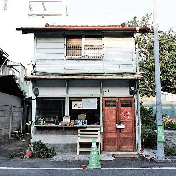 实拍现代住宅，街道（室外）