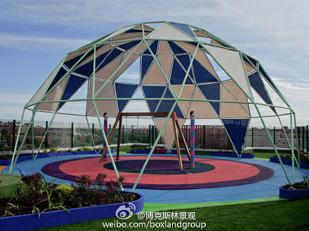【西班牙马德里医院游乐场】该项目是对一个...