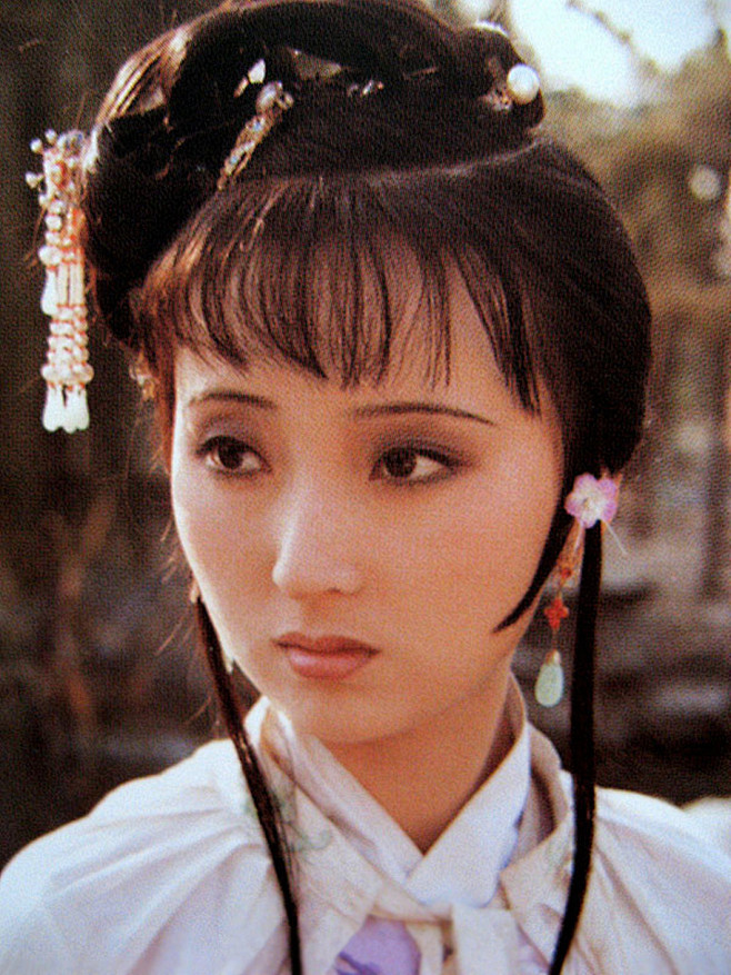 87版红楼梦陈晓旭饰林黛玉