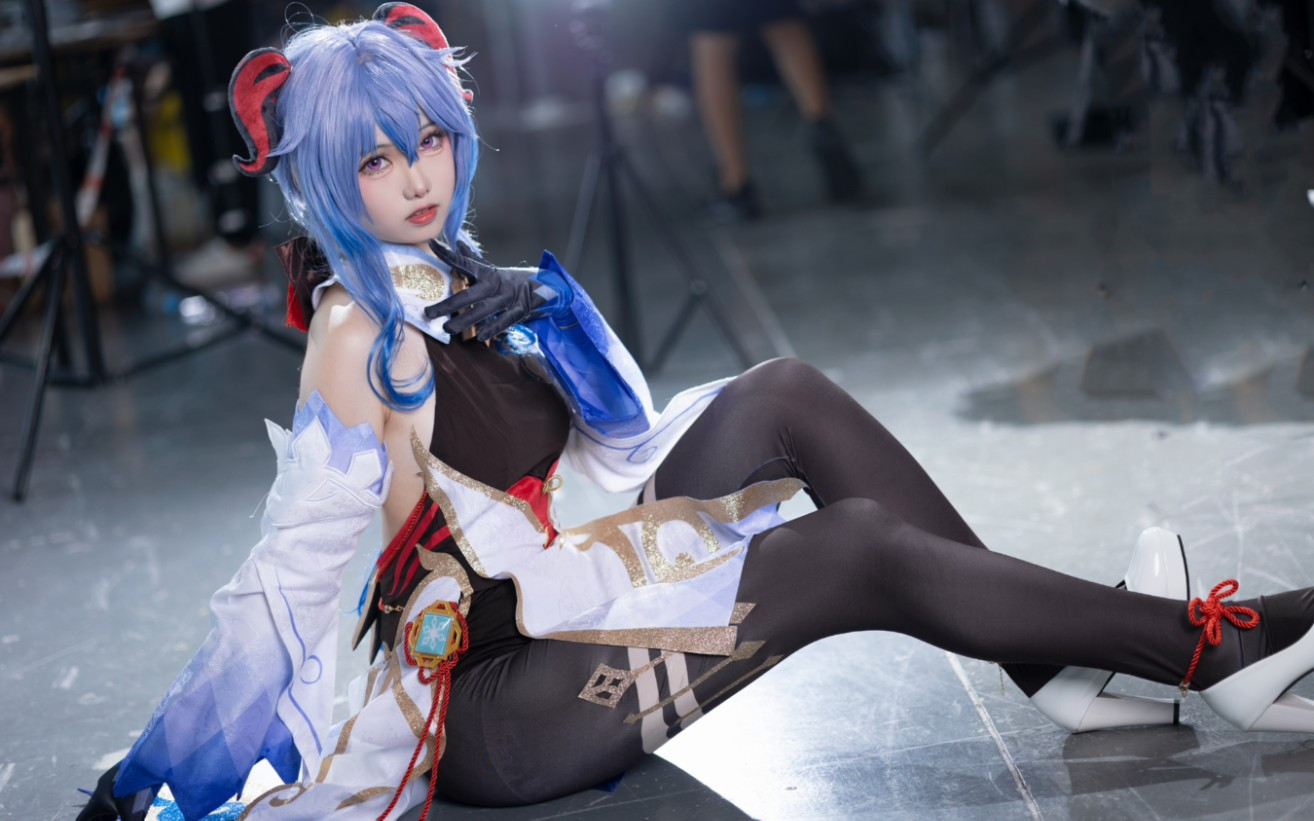 【舞蹈/4K/在线/B站】一大碗杏仁豆腐【131V-2.8GB】-幻想写真