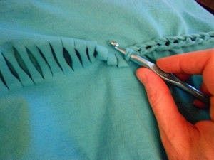 crochet detail on t-...